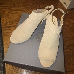 Vince Camuto Cream Heels with Minimalist Design